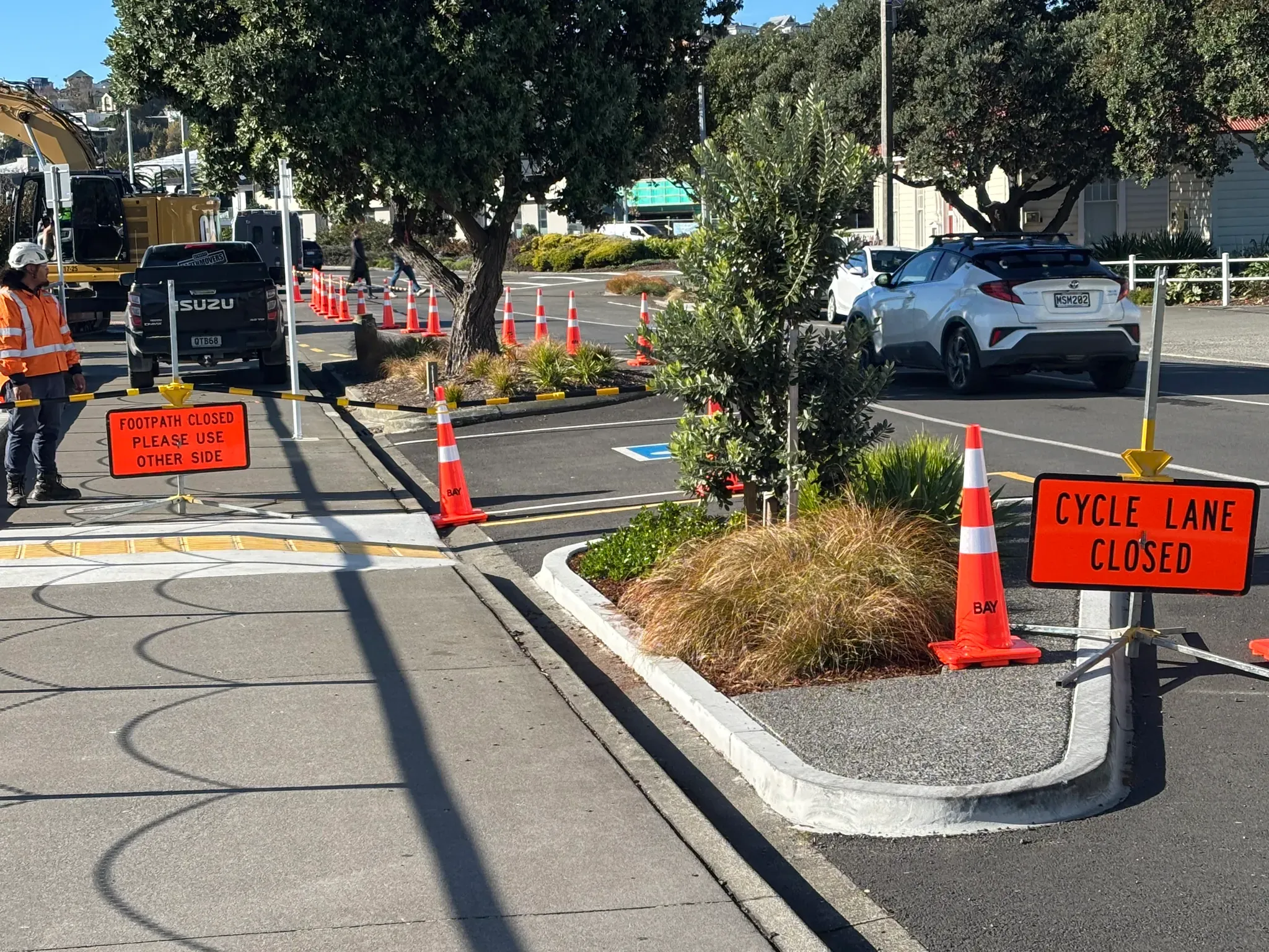 Cycle lane closure managed on an urban Napier street